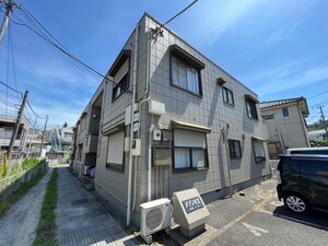 メゾン衣笠外観写真