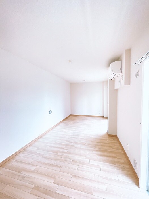 物件内観写真6　(居室)