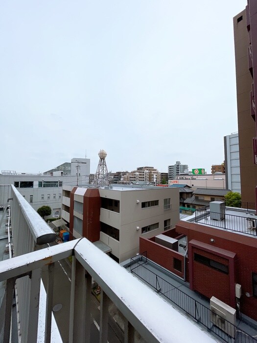 物件内観写真20　(室内からの展望)