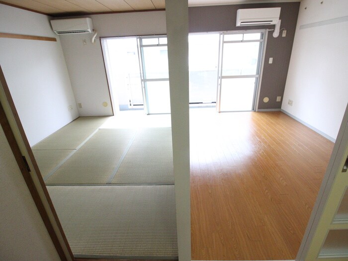 物件内観写真7　(居室)