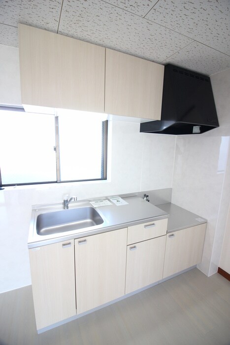 物件内観写真8　(キッチン)