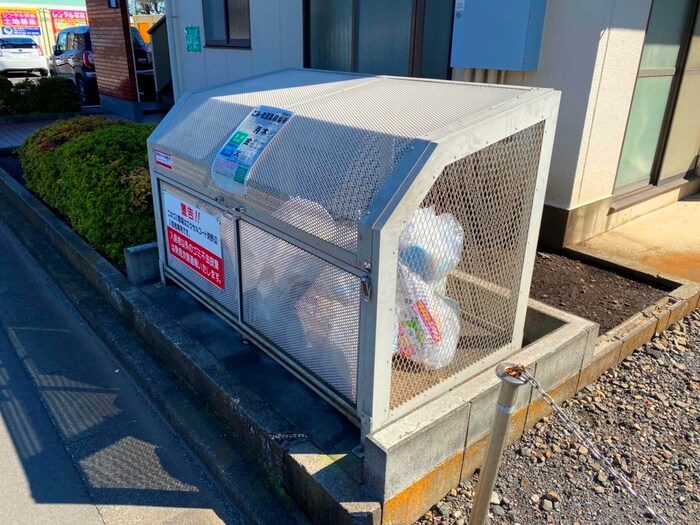 物件外観写真4　(建物設備)