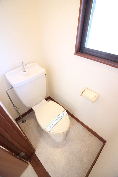 物件内観写真10　(トイレ)