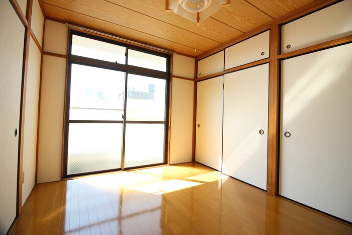 物件内観写真15　(居室)