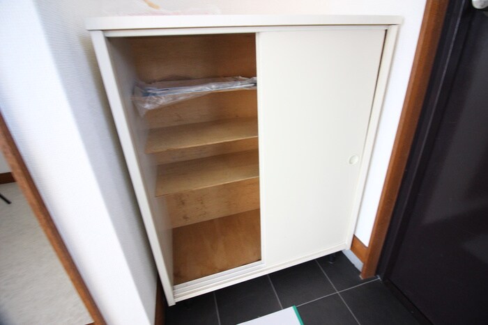 物件内観写真17　(靴箱)