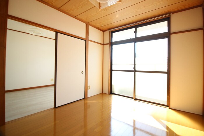 物件内観写真21　(居室)