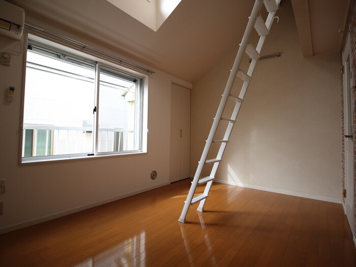 物件内観写真9　(居室)