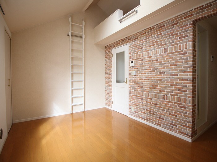 物件内観写真10　(居室)