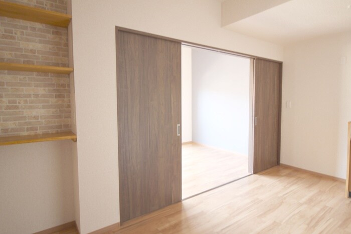 物件内観写真8　(居室)