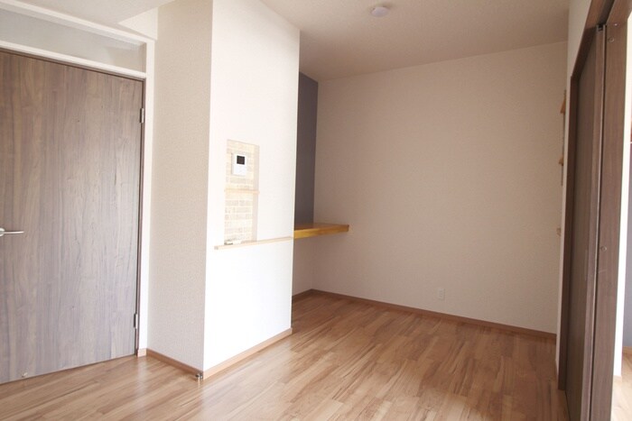 物件内観写真11　(内観写真)