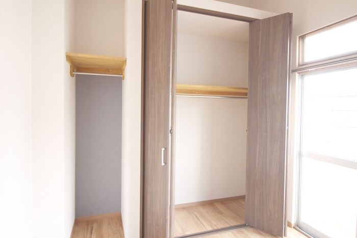 物件内観写真18　(収納)
