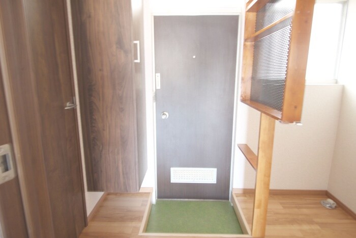 物件内観写真20　(玄関)