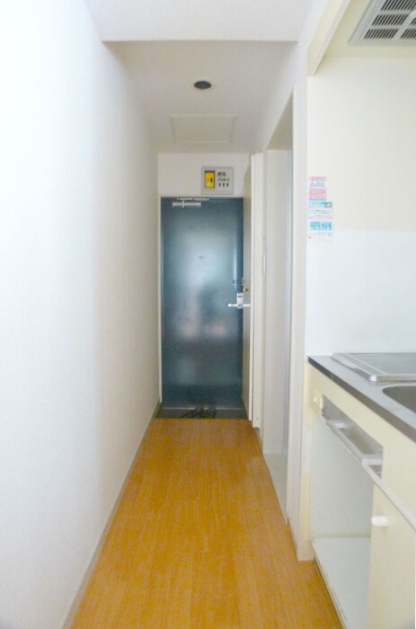 物件内観写真15　(廊下)