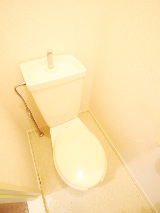 物件内観写真12　(トイレ)