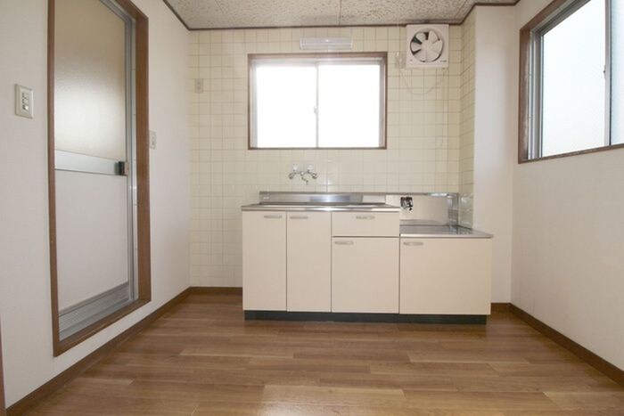 物件内観写真14　(居室)