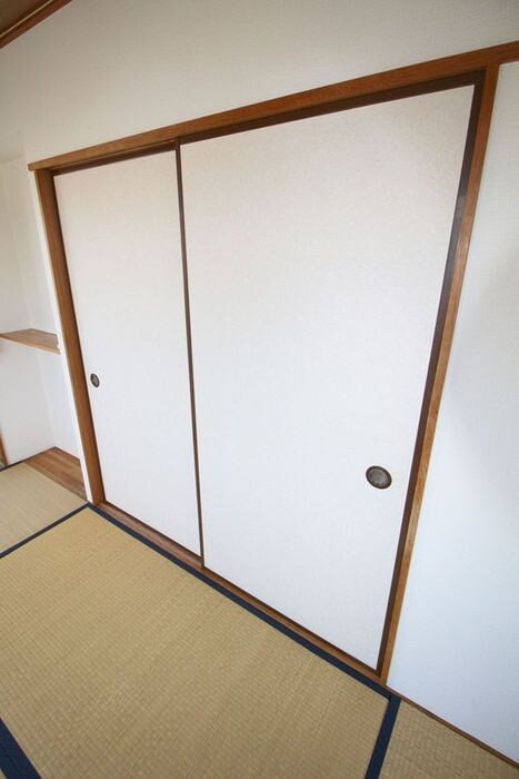 物件内観写真16　(収納)