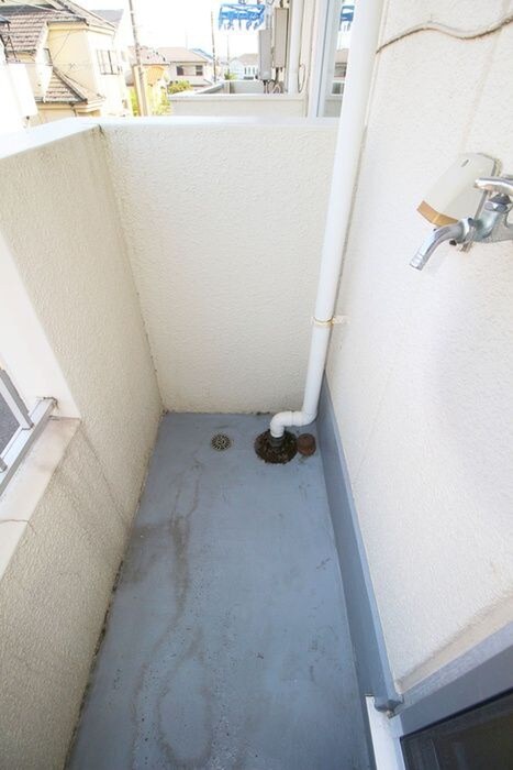 物件内観写真18　(洗濯機置場)