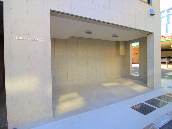 物件外観写真6　(駐輪場)