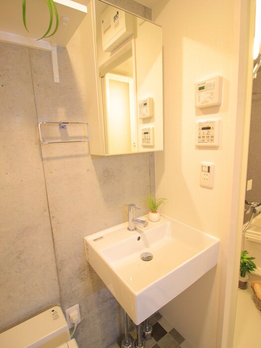 物件内観写真14　(洗面)