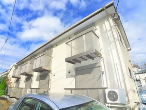 コーポ・ステラB棟外観写真