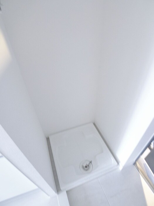 物件内観写真17　(洗濯機置場)