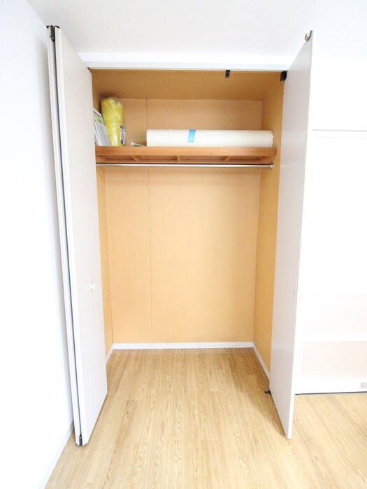 物件内観写真11　(収納)