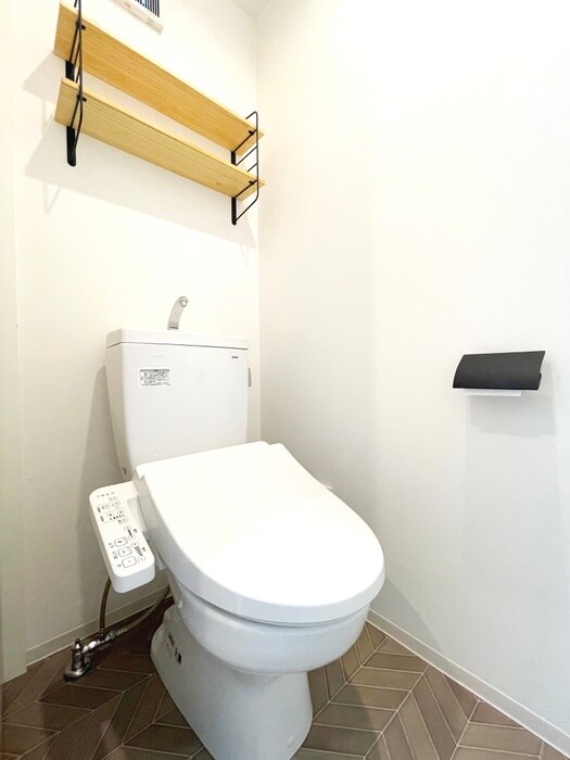 物件内観写真12　(トイレ)