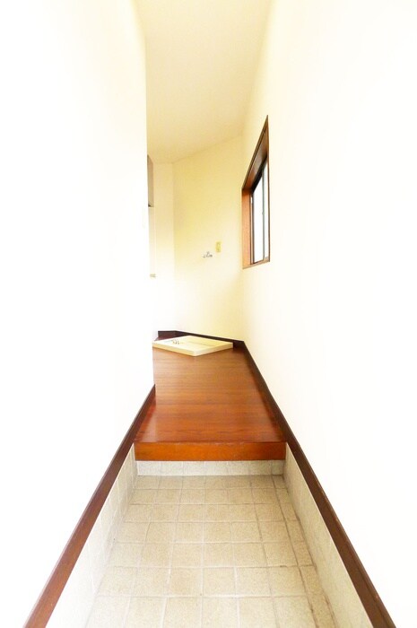 物件内観写真20　(玄関)