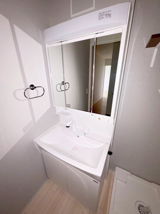 物件内観写真13　(洗面)