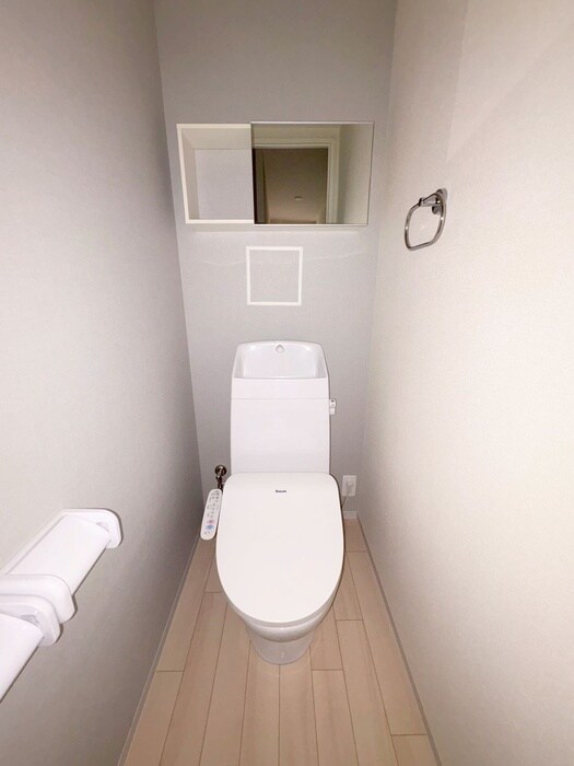 物件内観写真15　(トイレ)