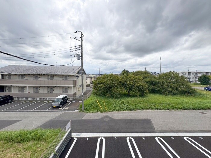 物件内観写真22　(室内からの展望)