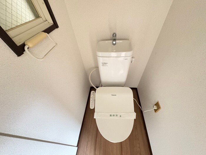 物件内観写真14　(トイレ)