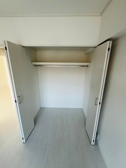 物件内観写真10　(収納)