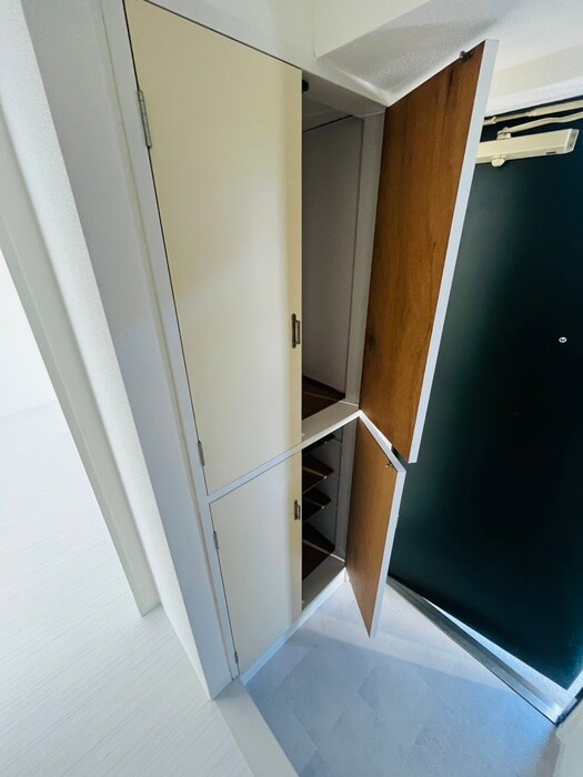 物件内観写真16　(靴箱)