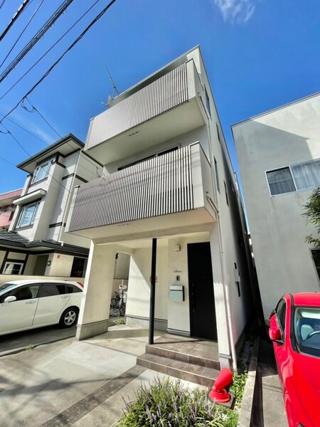 西池袋二丁目貸戸建外観写真