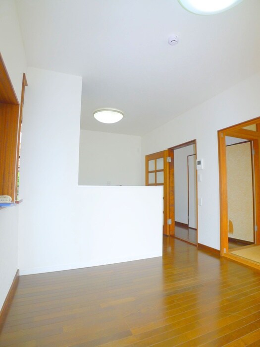 物件内観写真5　(居室)