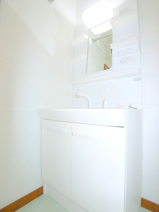 物件内観写真8　(洗面)