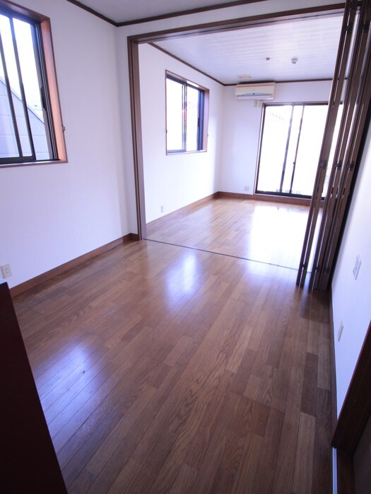 物件内観写真9　(居室)
