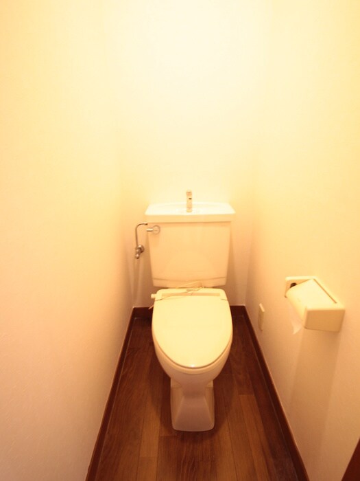 物件内観写真14　(トイレ)