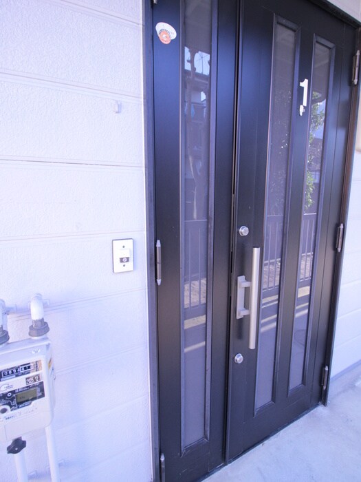 物件内観写真19　(玄関)