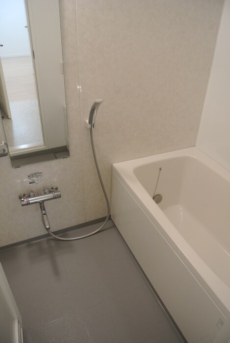 物件内観写真12　(バス／シャワールーム等)