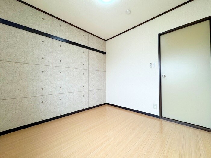 物件内観写真6　(居室)