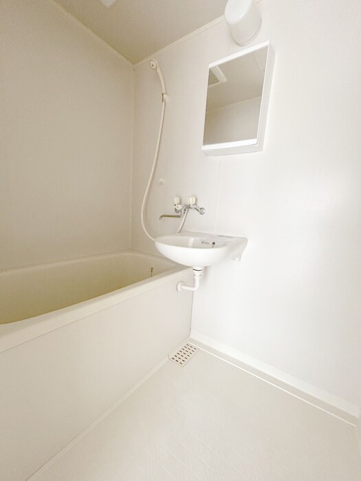 物件内観写真10　(バス／シャワールーム等)