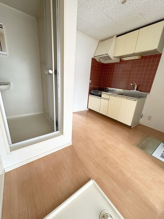 物件内観写真15　(廊下)