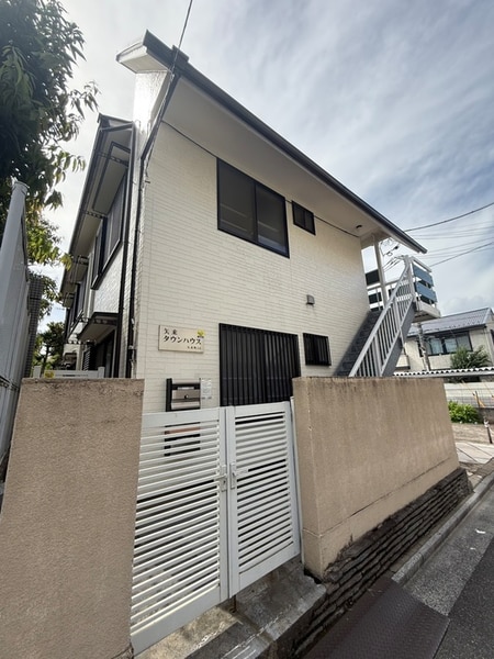 矢来タウンハウス外観写真