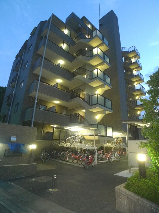 物件外観写真6　(周辺環境)