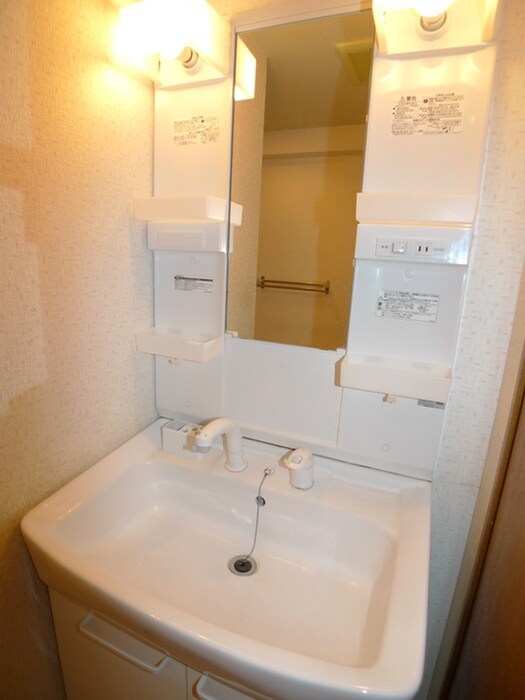 物件内観写真15　(洗面)