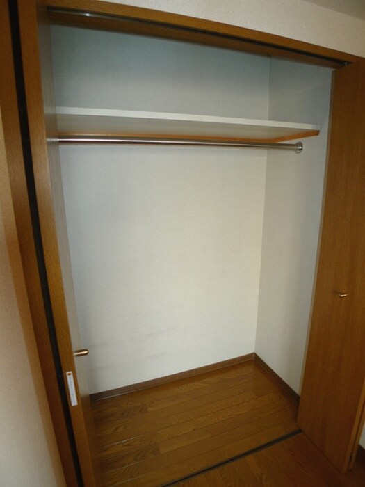 物件内観写真16　(収納)