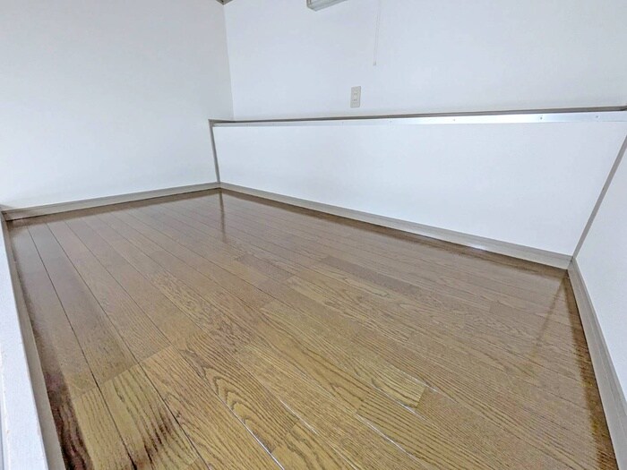 物件内観写真10　(ロフト)
