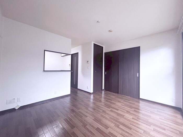 物件内観写真11　(居室)